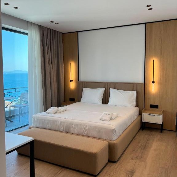 Superior Double Room with Side Sea View